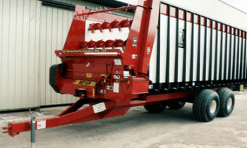 MeyerFE-TandemTrailers-XT1600-XT2200.jpg