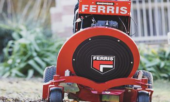 CroppedImage350210-Ferris-StandOnBlowers-22.jpg