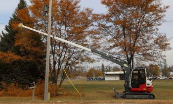 CroppedImage350210-Loftness-MechanicalTrimmer-2022.jpg