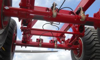CroppedImage350210-MeyerMfg-XTS2200+-22.jpg