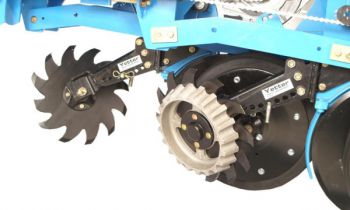 CroppedImage350210-Yetter-2967-003-Monosem-20.jpg
