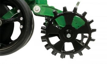 CroppedImage350210-Yetter-6200-Twister-CCW-20.jpg