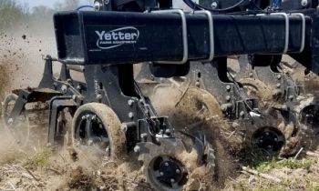 CroppedImage350210-Yetter-FertilizerEquip-2022.jpg